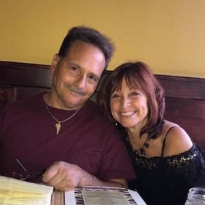 Meet your Posher, Cynthia